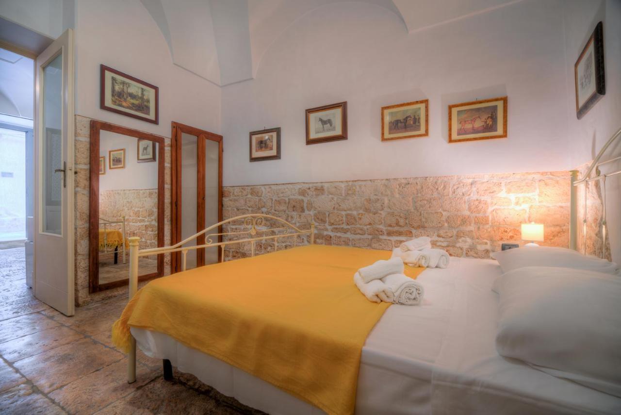 Scuderie Maresca Apartment Остуни Екстериор снимка